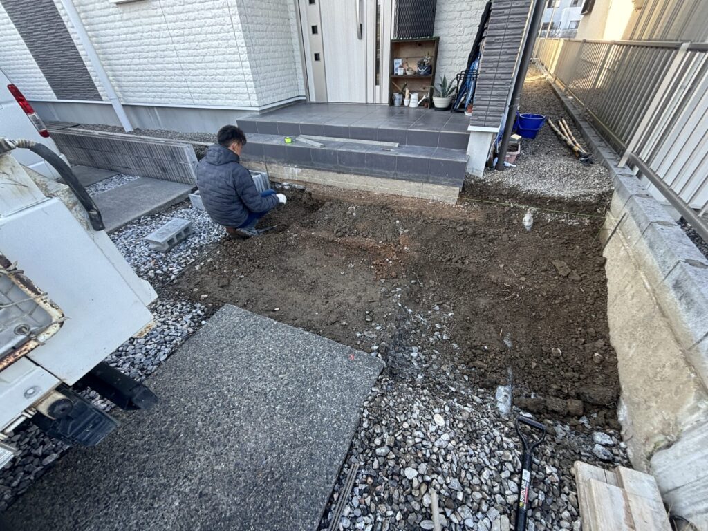 玄関前